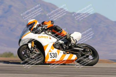 media/Oct-20-2024-CVMA (Sun) [[d4a3dff211]]/Race 16-Formula Middleweight/